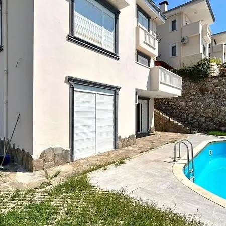 Ambiance Delux With A Private Pool And A View Villa