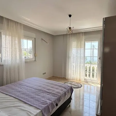 Ambiance Delux With A Private Pool And A View