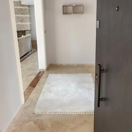 Ambiance Delux With A Private Pool And A View فيلة