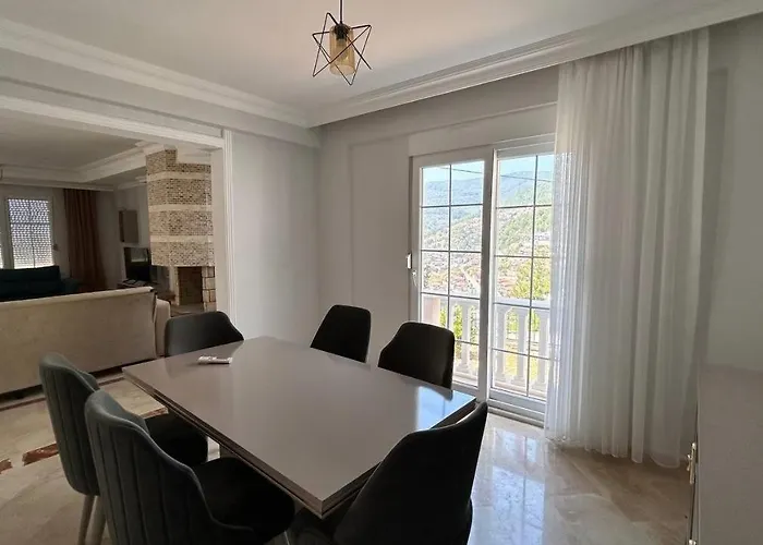 Ambiance Delux With A Private Pool And A View Villa