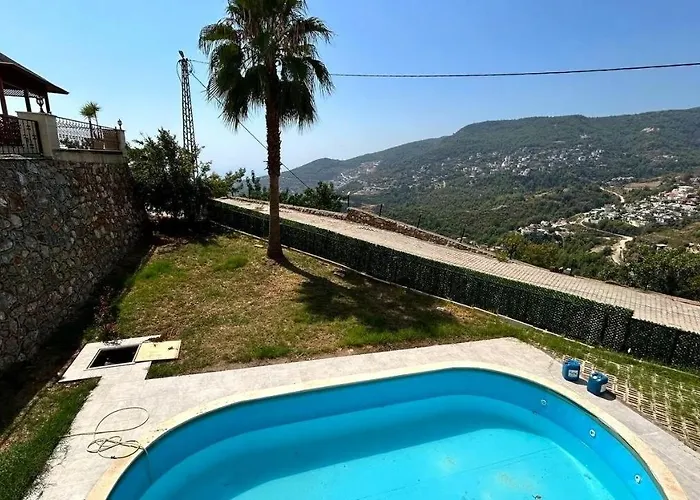 Ambiance Delux With A Private Pool And A View *